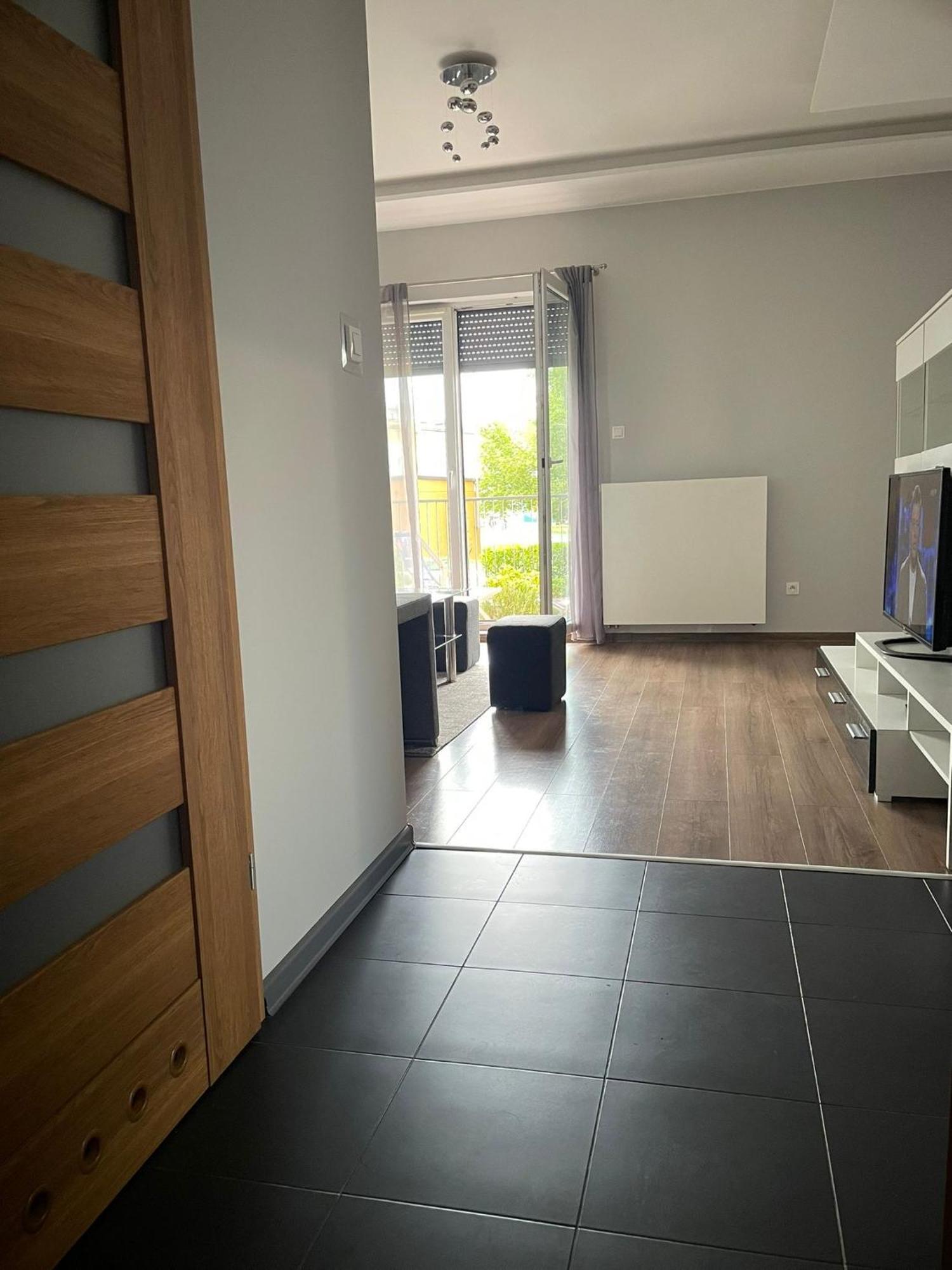Apartament Laura Z Ogrodkiem Kielce Eksteriør bilde